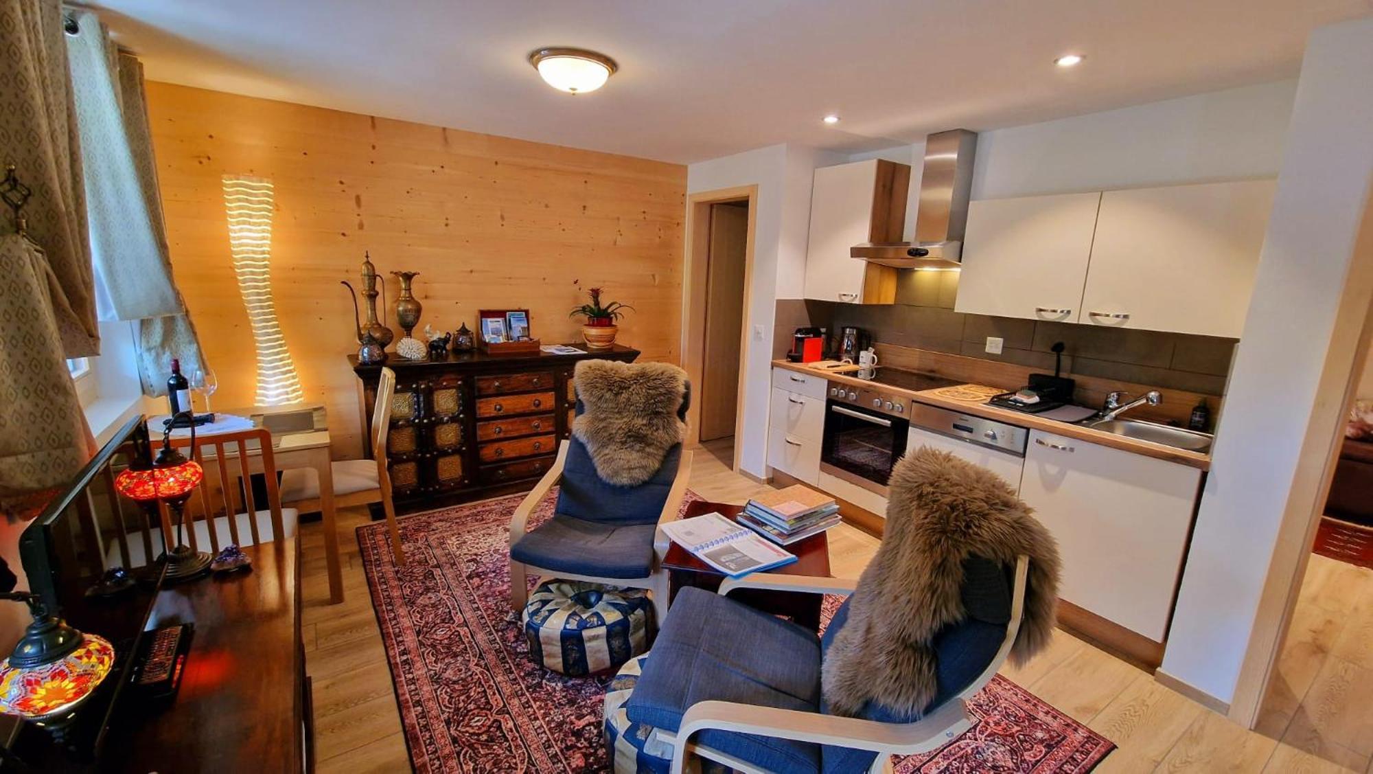 Large Deluxe Studio For 2 - Chalet Lovo Lenk Zewnętrze zdjęcie